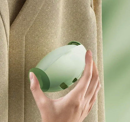 Reusable Lint Roller Ball – Extra Sticky, Washable &amp; Travel-Friendly (Green)